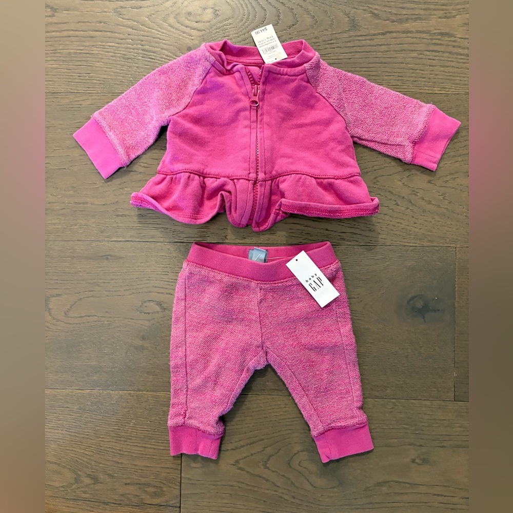 Baby gap pink track suit 0-3M BWT retail $95 w tax